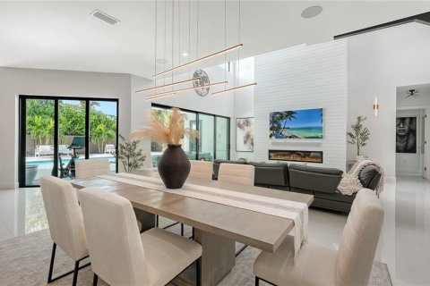 Villa ou maison à vendre à Sarasota, Floride: 4 chambres, 341.32 m2 № 2341789 - photo 26