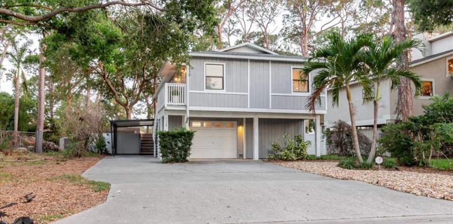 Casa en Saint Petersburg, Florida 3 dormitorios, 192.87 m2 № 1681037