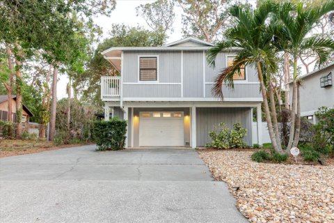 Casa en venta en Saint Petersburg, Florida, 3 dormitorios, 192.87 m2 № 1681037 - foto 2