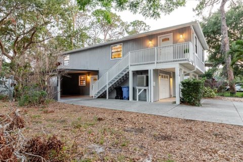 Casa en venta en Saint Petersburg, Florida, 3 dormitorios, 192.87 m2 № 1681037 - foto 3