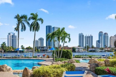 Copropriété à vendre à Aventura, Floride: 2 chambres, 126.44 m2 № 1830388 - photo 23