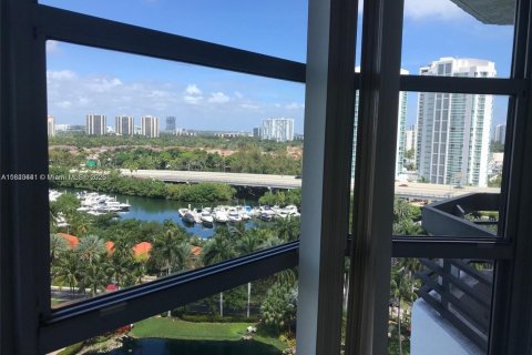 Copropriété à vendre à Aventura, Floride: 2 chambres, 126.44 m2 № 1830388 - photo 3