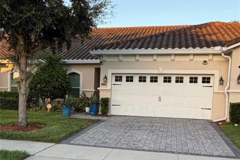 Casa en Kissimmee, Florida 3 dormitorios, 170.75 m2 № 2221253