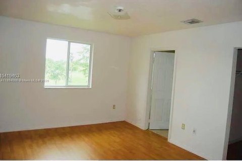 Townhouse in Homestead, Florida 3 bedrooms, 128.58 sq.m. № 1872457 - photo 3