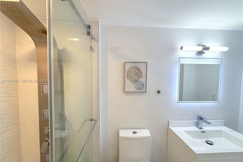 Купить кондоминиум в Авентура, Флорида 2 спальни, 105.72м2, № 2025413 - фото 27