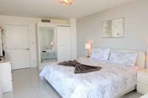Купить кондоминиум в Авентура, Флорида 2 спальни, 105.72м2, № 2025413 - фото 14
