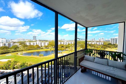 Купить кондоминиум в Авентура, Флорида 2 спальни, 105.72м2, № 2025413 - фото 29