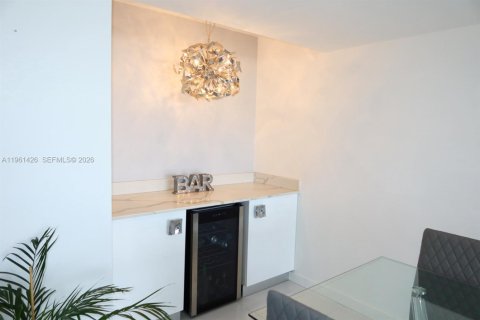 Купить кондоминиум в Авентура, Флорида 2 спальни, 105.72м2, № 2025413 - фото 6