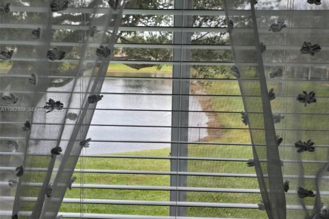 Touwnhouse à louer à Boynton Beach, Floride: 3 chambres, 148.27 m2 № 2025752 - photo 11