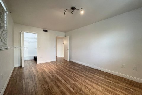Condominio en alquiler en Doral, Florida, 1 dormitorio, 75.25 m2 № 2049783 - foto 12