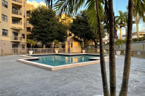 Condominio en alquiler en Doral, Florida, 1 dormitorio, 75.25 m2 № 2049783 - foto 16