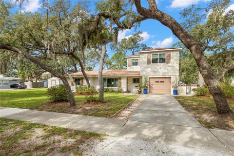 House in Palm Harbor, Florida 3 bedrooms, 184.6 sq.m. № 2400055 - photo 5
