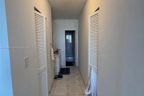 Снять в аренду квартиру в Санни-Айлс-Бич, Флорида 125.42м2, № 2048170 - фото 10