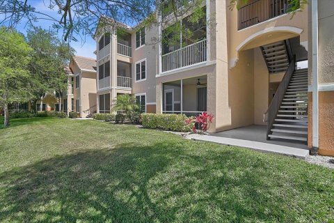 Condo in Sarasota, Florida, 1 bedroom  № 2218303 - photo 25