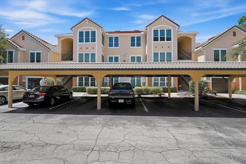 Condo in Sarasota, Florida, 1 bedroom  № 2218303 - photo 27