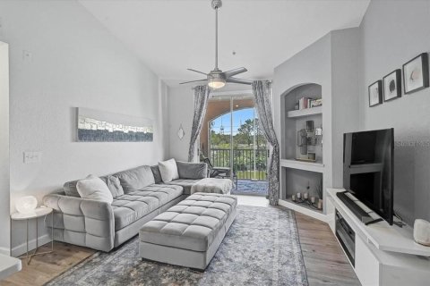 Condo in Sarasota, Florida, 1 bedroom  № 2218303 - photo 12