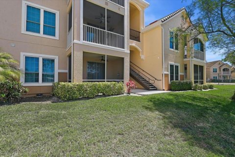 Condo in Sarasota, Florida, 1 bedroom  № 2218303 - photo 24