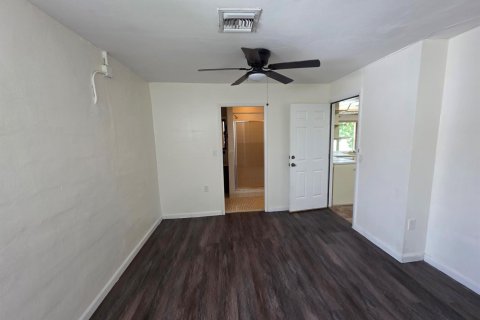 House in Margate, Florida 2 bedrooms, 98.57 sq.m. № 2294283 - photo 22