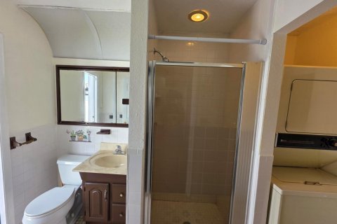 House in Margate, Florida 2 bedrooms, 98.57 sq.m. № 2294283 - photo 26