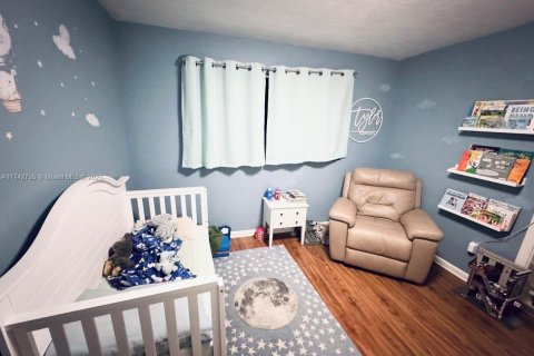 Immobilier commercial à vendre à Davie, Floride: 329.9 m2 № 2022497 - photo 29