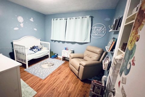 Immobilier commercial à vendre à Davie, Floride: 329.9 m2 № 2022497 - photo 28