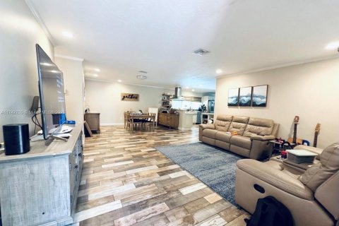 Immobilier commercial à vendre à Davie, Floride: 329.9 m2 № 2022497 - photo 23