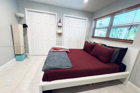 Immobilier commercial à vendre à Davie, Floride: 329.9 m2 № 2022497 - photo 12