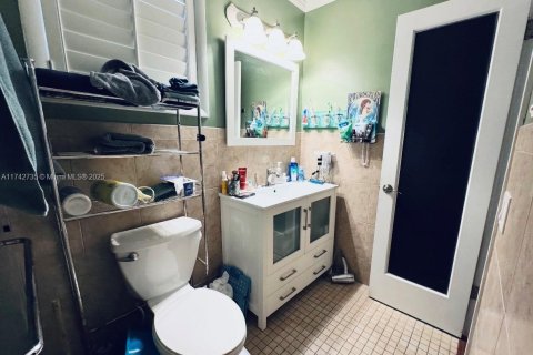 Immobilier commercial à vendre à Davie, Floride: 329.9 m2 № 2022497 - photo 27