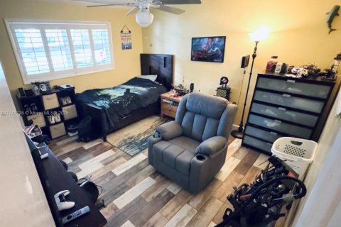 Immobilier commercial à vendre à Davie, Floride: 329.9 m2 № 2022497 - photo 30