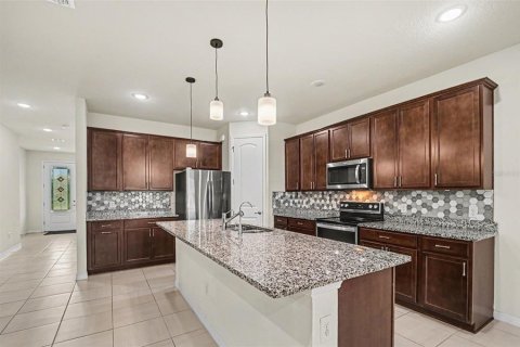 Villa ou maison à vendre à Sanford, Floride: 5 chambres, 265.89 m2 № 2147655 - photo 11