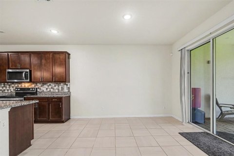 Villa ou maison à vendre à Sanford, Floride: 5 chambres, 265.89 m2 № 2147655 - photo 10
