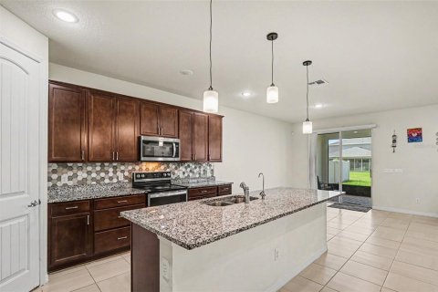 Villa ou maison à vendre à Sanford, Floride: 5 chambres, 265.89 m2 № 2147655 - photo 12