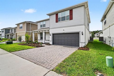 Villa ou maison à vendre à Sanford, Floride: 5 chambres, 265.89 m2 № 2147655 - photo 4