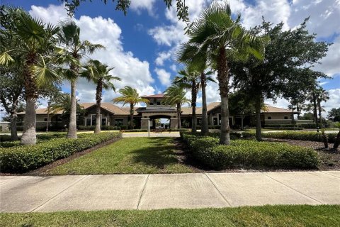 Casa en alquiler en Kissimmee, Florida, 3 dormitorios, 143.07 m2 № 2147492 - foto 24