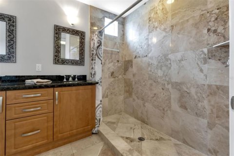 Copropriété à vendre à Punta Gorda, Floride: 3 chambres, 280.19 m2 № 2407126 - photo 8