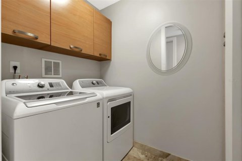 Copropriété à vendre à Punta Gorda, Floride: 3 chambres, 280.19 m2 № 2407126 - photo 26