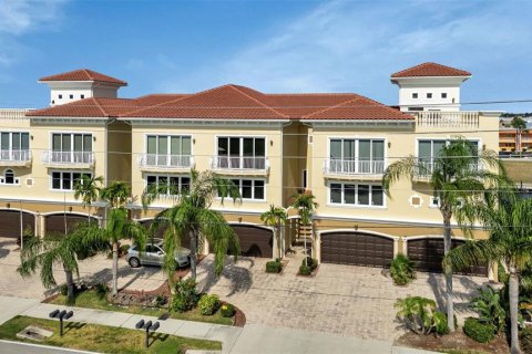 Condo à Punta Gorda, Floride, 3 chambres  № 2407126