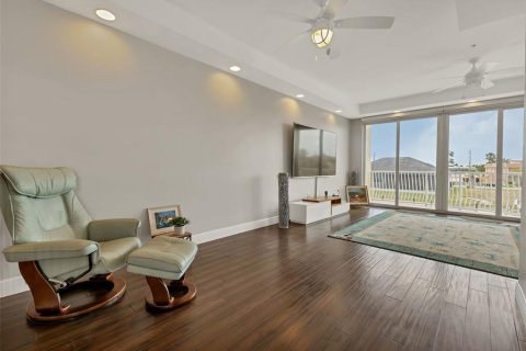 Copropriété à vendre à Punta Gorda, Floride: 3 chambres, 280.19 m2 № 2407126 - photo 25
