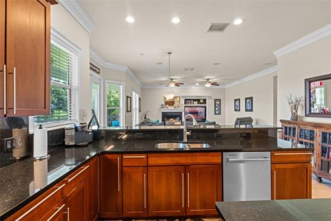 Casa en venta en Kissimmee, Florida, 5 dormitorios, 461.17 m2 № 1839995 - foto 22