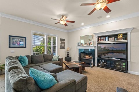 Casa en venta en Kissimmee, Florida, 5 dormitorios, 461.17 m2 № 1839995 - foto 13