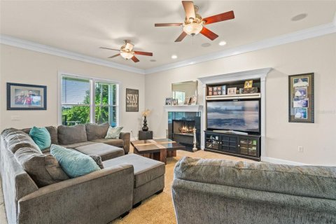 Casa en venta en Kissimmee, Florida, 5 dormitorios, 461.17 m2 № 1839995 - foto 12