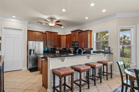 Casa en venta en Kissimmee, Florida, 5 dormitorios, 461.17 m2 № 1839995 - foto 17