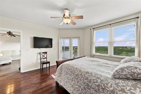 Condo in Largo, Florida, 2 bedrooms  № 2345439 - photo 11