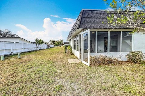 Copropriété à vendre à Sarasota, Floride: 2 chambres, 127.46 m2 № 1519641 - photo 26