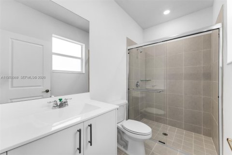 Villa ou maison à louer à Homestead, Floride: 3 chambres, 215.44 m2 № 2042272 - photo 20