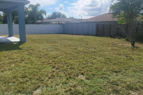 Casa en venta en Port St. Lucie, Florida, 4 dormitorios, 153.29 m2 № 2382696 - foto 25