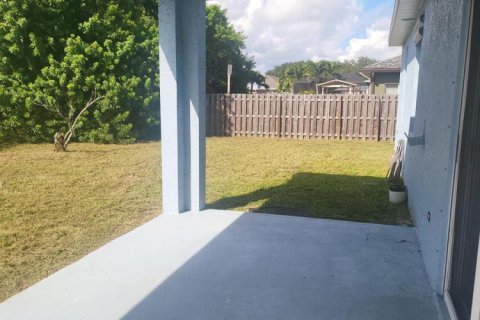 Casa en venta en Port St. Lucie, Florida, 4 dormitorios, 153.29 m2 № 2382696 - foto 6