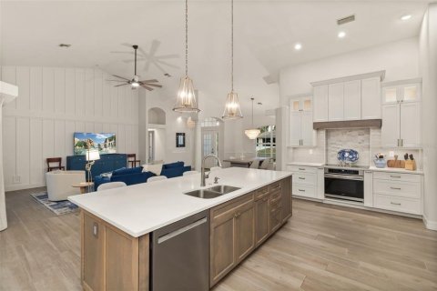 Casa en venta en Placida, Florida, 4 dormitorios, 252.79 m2 № 2142328 - foto 8