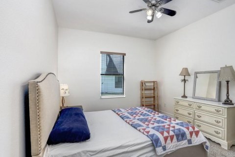 House in Fish Hawk, Florida 4 bedrooms, 300.07 sq.m. № 2220527 - photo 24