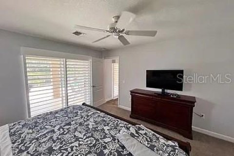 House in Punta Gorda, Florida 3 bedrooms, 155.33 sq.m. № 2205138 - photo 12